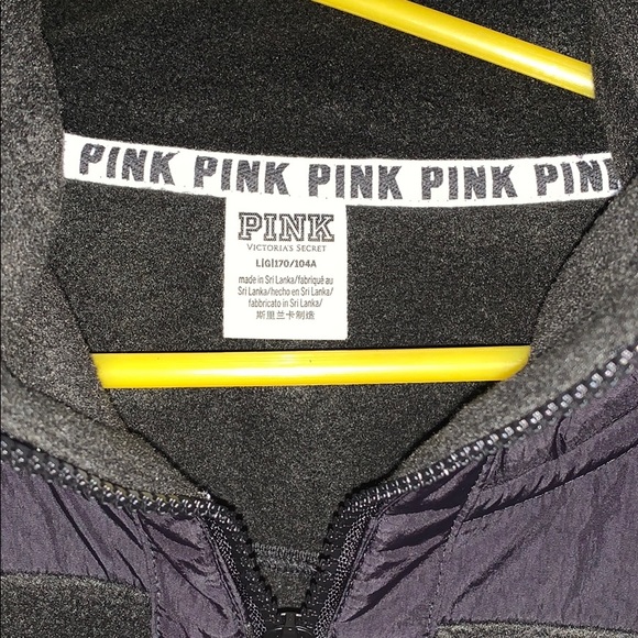 VS Pink fleece 1/4 zip - Picture 2 of 4